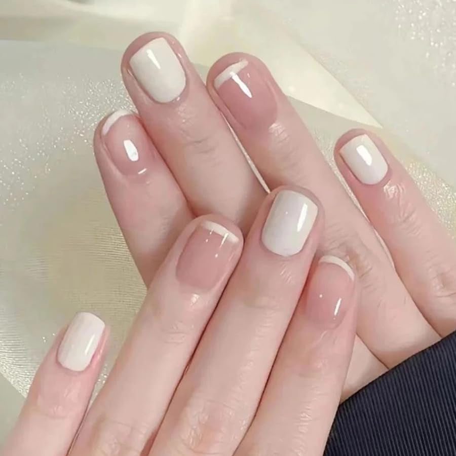 24 piezas Prensa francesa en uñas cortas Ataúd Uñas artificiales Coral Rosa Ombre Uñas adhesivas Juego de uñas de bailarina Puntas de uñas acrílicas Mujeres Primavera Verano Accesorios de uñas