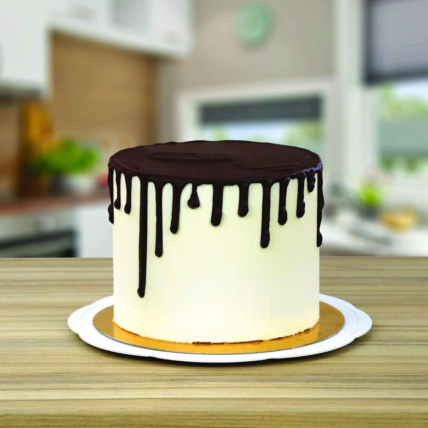 Salsa con sabor a chocolate con leche, 150 gramos Glaseado y Decoración Naty Shop