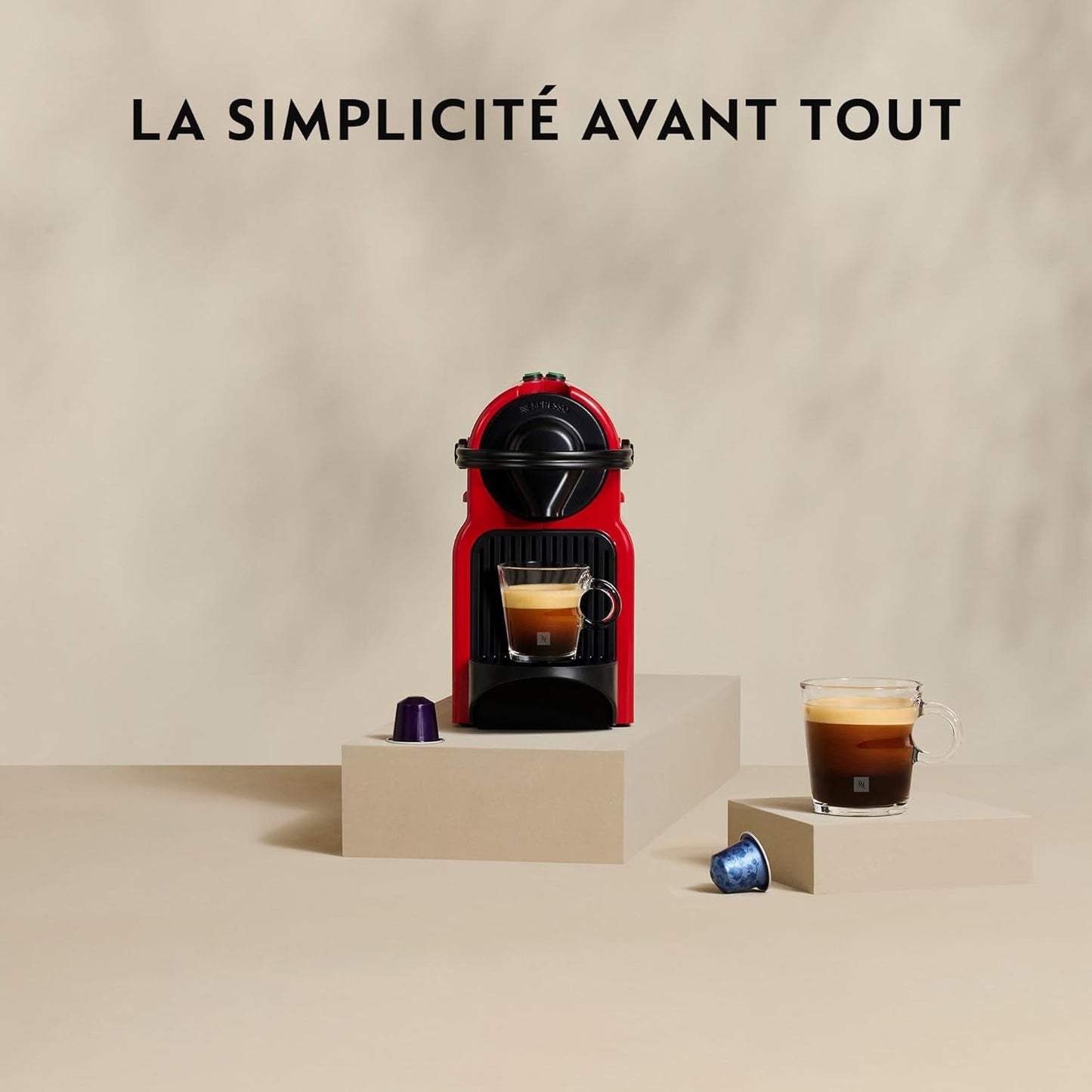 Krups Nespresso Inissia Cafetera Espresso - Máquina Espresso Compacta para Cápsulas de Café, Presión de 19 Bar, Calentamiento Rápido en 25 Segundos, Función de Ahorro de Energía, Depósito de Agua de 0,7 L, Roja, Modelo YY5506FD