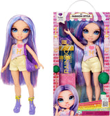 Rainbow High My Fashion Style Doll - Púrpura - 28 cm Muñeca de moda morada con ropa atractiva y bolso elegante, para jugar, posar y coleccionar, para niños de 4 a 12 años