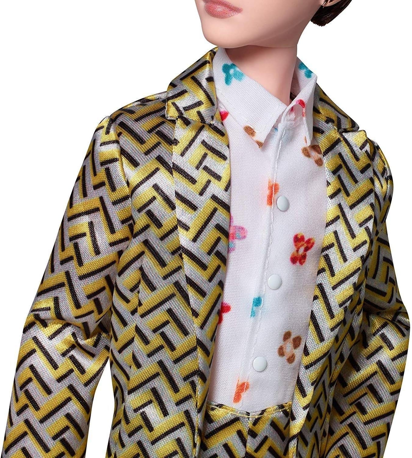 Mattel GKC92 - Figura de acción BTS Idol Suga, juguete coleccionable K-Pop Merch, multicolor