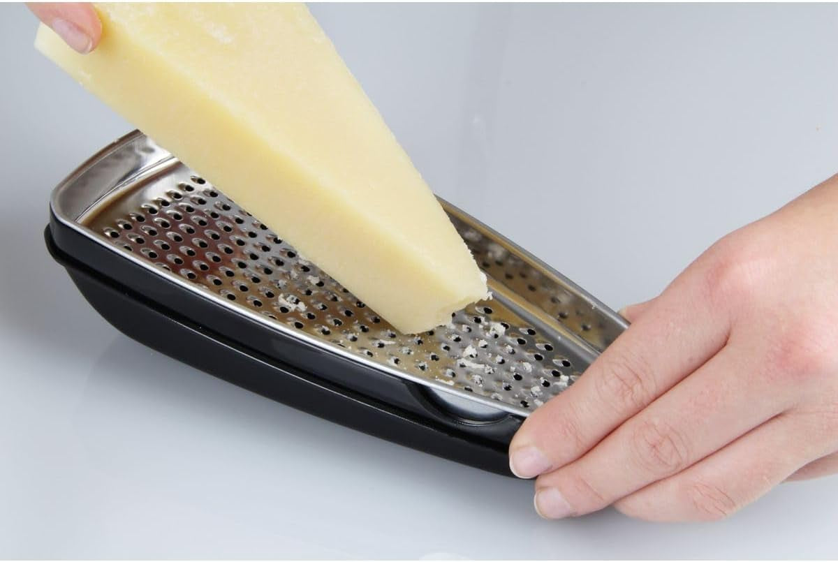 FACKELMANN Food&More 45463, Rallador de parmesano de acero inoxidable con caja frescor Pelador Naty Shop