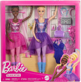 Barbie Ballettstudio Set con 2 Puppen y 9 Zubehörteilen, rubia y morena Ballerina-Modepuppen mit aussietzem Outfit und zum Tanzmotto passten Teilen, HXC37, [Multicolor]