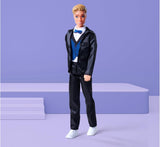 Simba 105733629 - Steffi Love Kevin Encantadora muñeca de 30 cm con traje elegante, pajarita y chaleco, a partir de 3 años