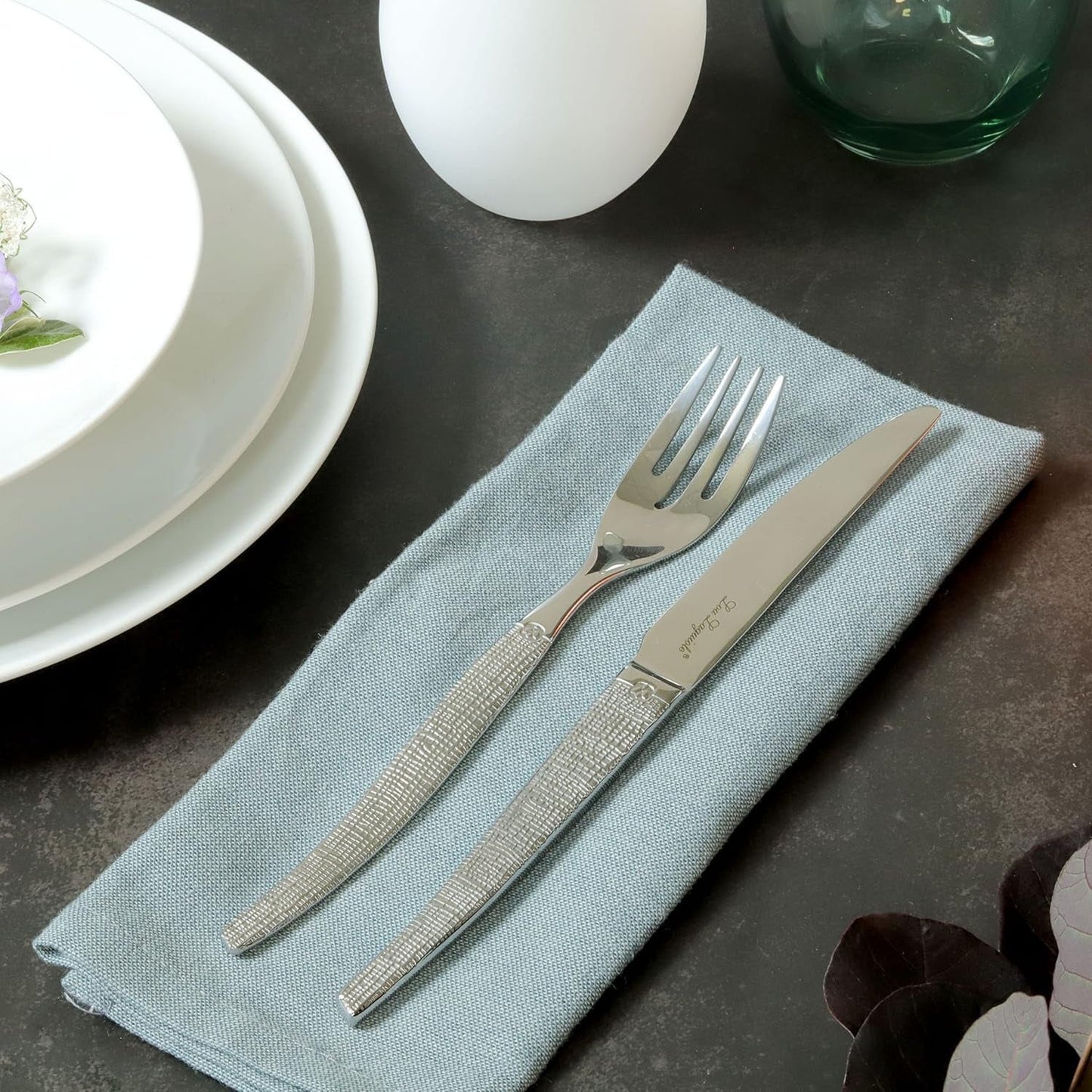 Cubiertos JET con Diseño Brillante, Excepcional Juego de Cubiertos, 30 Piezas Naty Shop Kitchen
