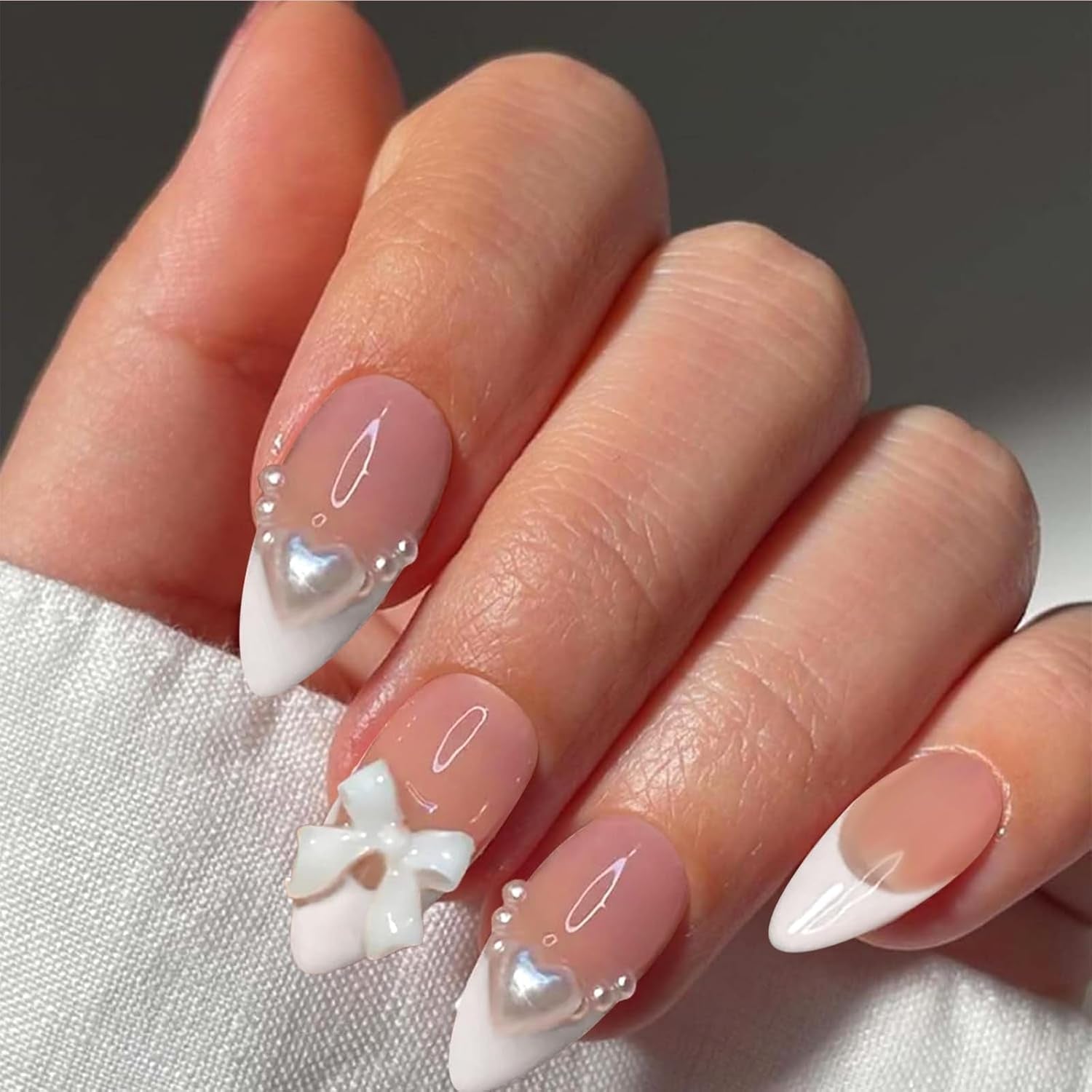 24 Uds. Prensa de almendra blanca sobre uñas francesas con lazos perlas uñas postizas pegamento en puntas de uñas postizas uñas con brillo