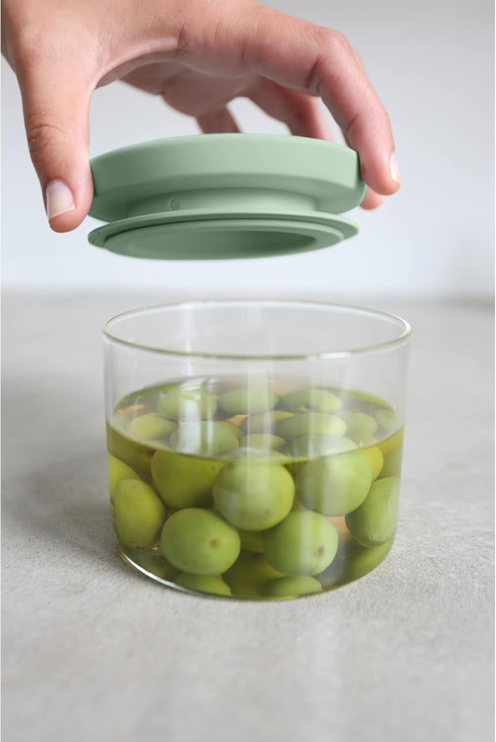 Brabantia - Recipiente de Vidrio Apilable con Tapa - Set de 3 - Conservación de Alimentos - Mantiene los Alimentos Frescos por Más Tiempo - Junta de Silicona - Apto para Lavavajillas - Gris Oscuro/Gris Claro/Verde Jade - Cajas de Conservación de Alimentos 0,3L/0,6L/1,1L Naty Shop