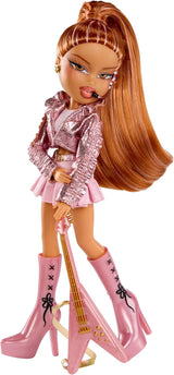 BRATZ Pop Starz Yasmin – Muñeca de moda con amuleto coleccionable, atuendo y accesorios musicales