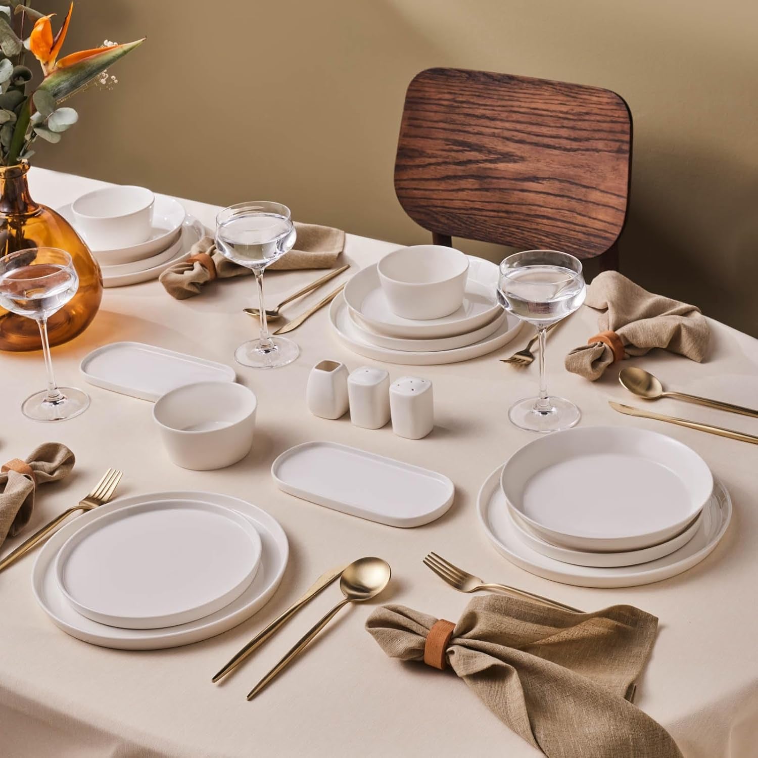Juego de vajilla Karaca Stream Bone Bomo para 12 personas, juego de platos cuadrados elegantes, vajilla de porcelana blanca elegante
