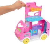 Caravana Barbie Chelsea 2 en 1: vehículo de juguete con piscina, hamaca y comedor para juegos imaginativos y cuentos, a partir de 3 años, HNH90