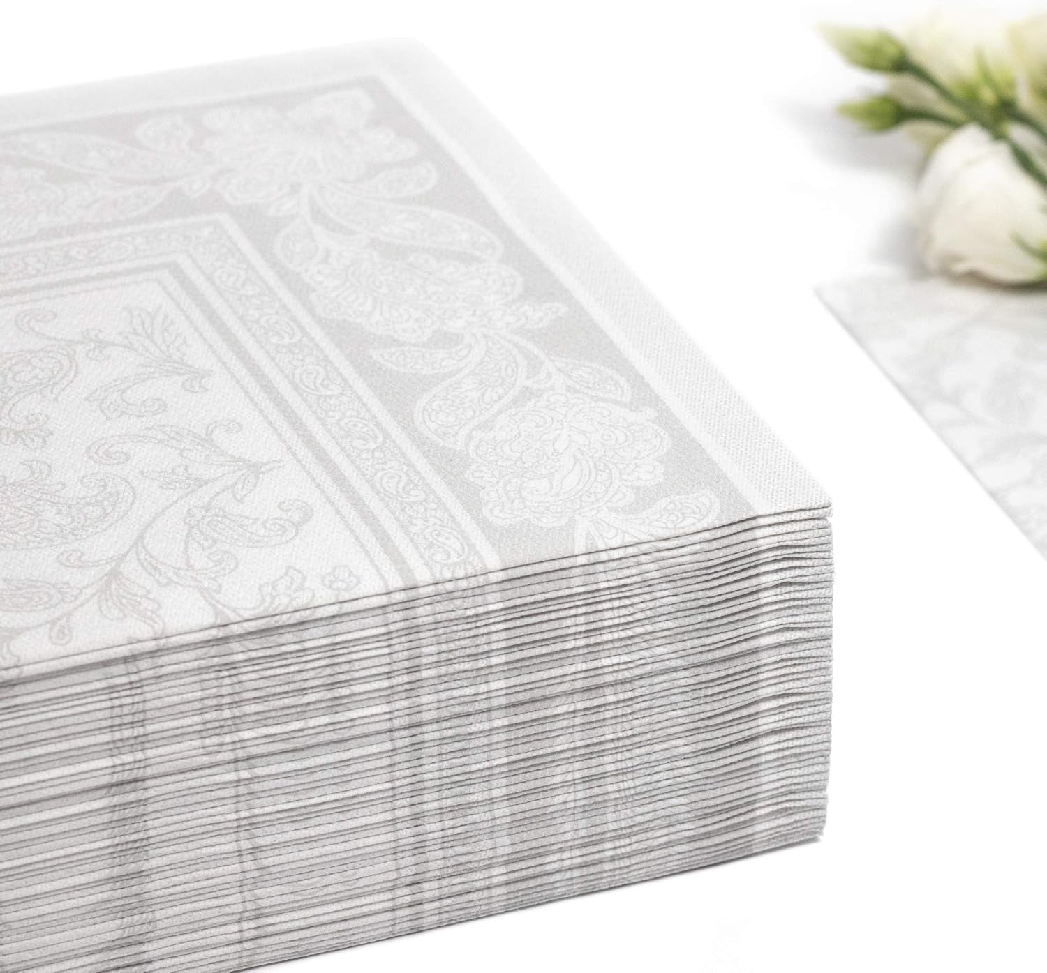 Papstar 11682 50 servilletas "Royal Collection" pliegue 1/4 40 X 40 cm "Adornos", blanco