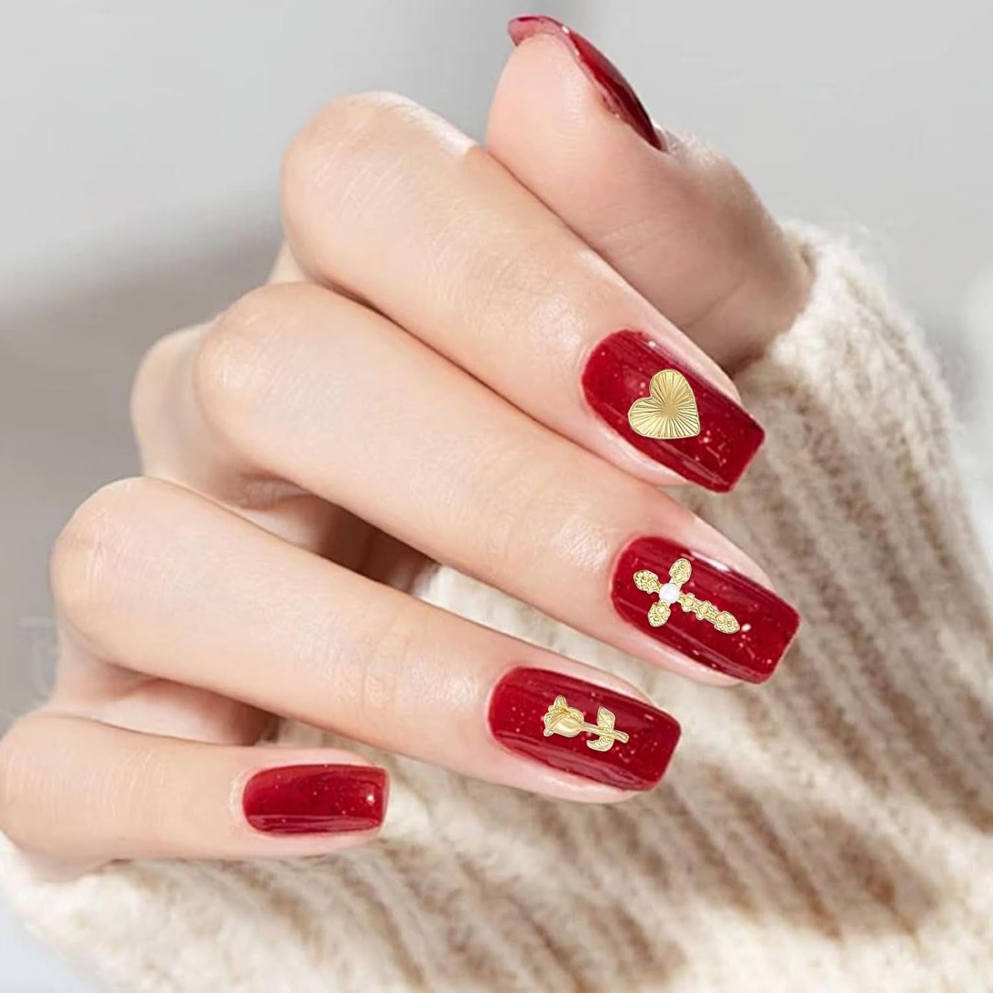 Dijes de uñas dorados, 80 piezas, cruz, corazón de rosa, gemas de uñas de la Virgen María, accesorios de uñas de aleación de metal para decoraciones de diseño de manicura, manualidades DIY