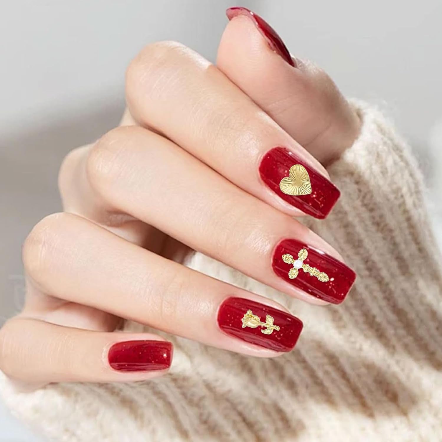 Dijes de uñas dorados, 80 piezas, cruz, corazón de rosa, gemas de uñas de la Virgen María, accesorios de uñas de aleación de metal para decoraciones de diseño de manicura, manualidades DIY