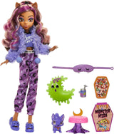 Muñeca MONSTER HIGH y accesorios para pijamas, muñeca Clawdeen Wolf con gato, Crescent, Creepover Party, HKY67