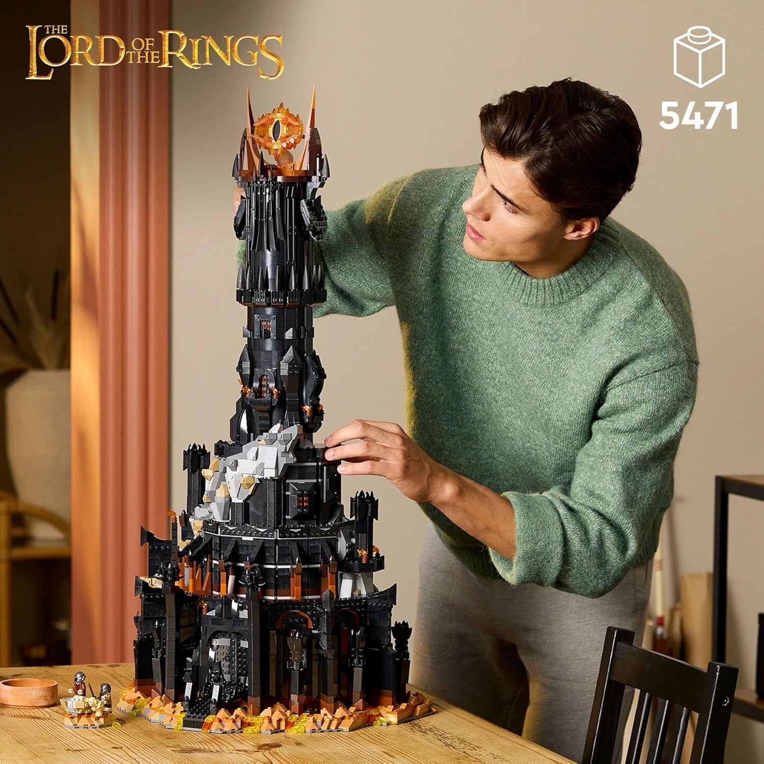 LEGO Icons El Señor de los Anillos: Juego de construcción para adultos Barad-Door con minifiguras de Sauron, Gothmog, Orco, Frodo, Sam y Gollum Recuerdos de la película Coleccionable para fanáticos 10333 Juegos de construcción Beuche den LEGO-Store