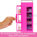 Barbie Doll Pantry Playset con más de 25 piezas de cocina y accesorios: perfecto para pequeños amantes de la comida y regalo para niños de 3 años en adelante, HJV38