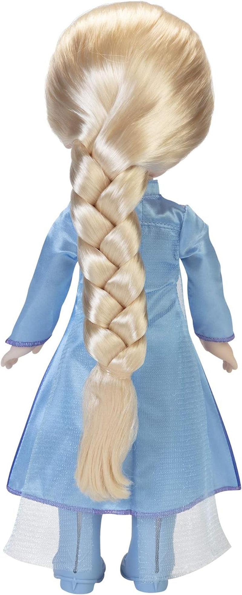 Muñeca de viaje Elsa de Frozen 2 de Disney, muñeca de 35 cm con vestido inspirado en una película de culto, botas y pelo largo trenzado para mayor diversión a la hora de jugar, para niñas a partir de 3 años