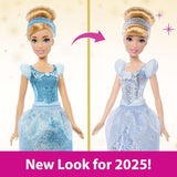 Mattel DISNEY Princess Cenicienta - Muñeca articulada con atuendo brillante, zapatos y tiara desmontables, cabello peinado para divertirse, para niños a partir de 3 años, HLW06