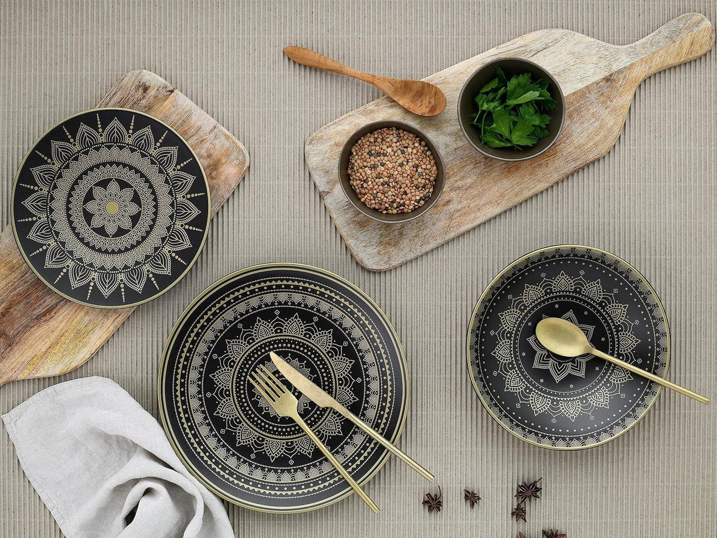 CreaTable, 23588, Serie MANDALA GOLD - Negro, Vajilla de 12 piezas, Juego de platos de porcelana, Apto para lavavajillas y microondas, Fabricación de calidad