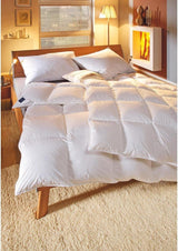 Almohada Billerbeck E04 Gold Edition 15 con soporte firme - 80 x 80 cm - Almohada de plumón apta para alérgicos con funda suave Naty Shop Standard Pillows