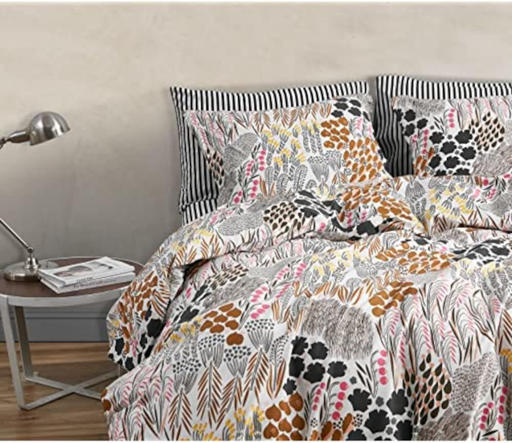 MARIMEKKO Juego de ropa de cama Queen, ropa de cama de percal de algodón con fundas de almohada a juego, decoración del hogar durante todo el año (Pieni Letto, multicolor, cama tamaño queen) Naty Shop Edredones y edredones