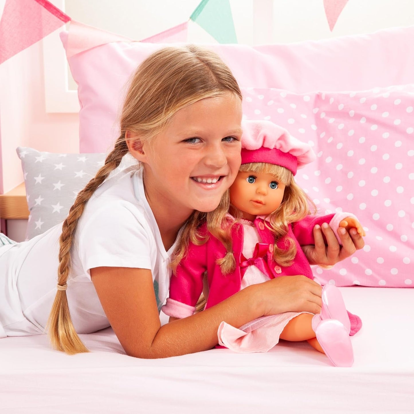 Bayer Design 94635AA Charlene Muñeca interactiva funcional con pelo y ojos dormilones, habla y canta 90 frases, 2 poemas y 8 canciones, 46 cm, rosa
