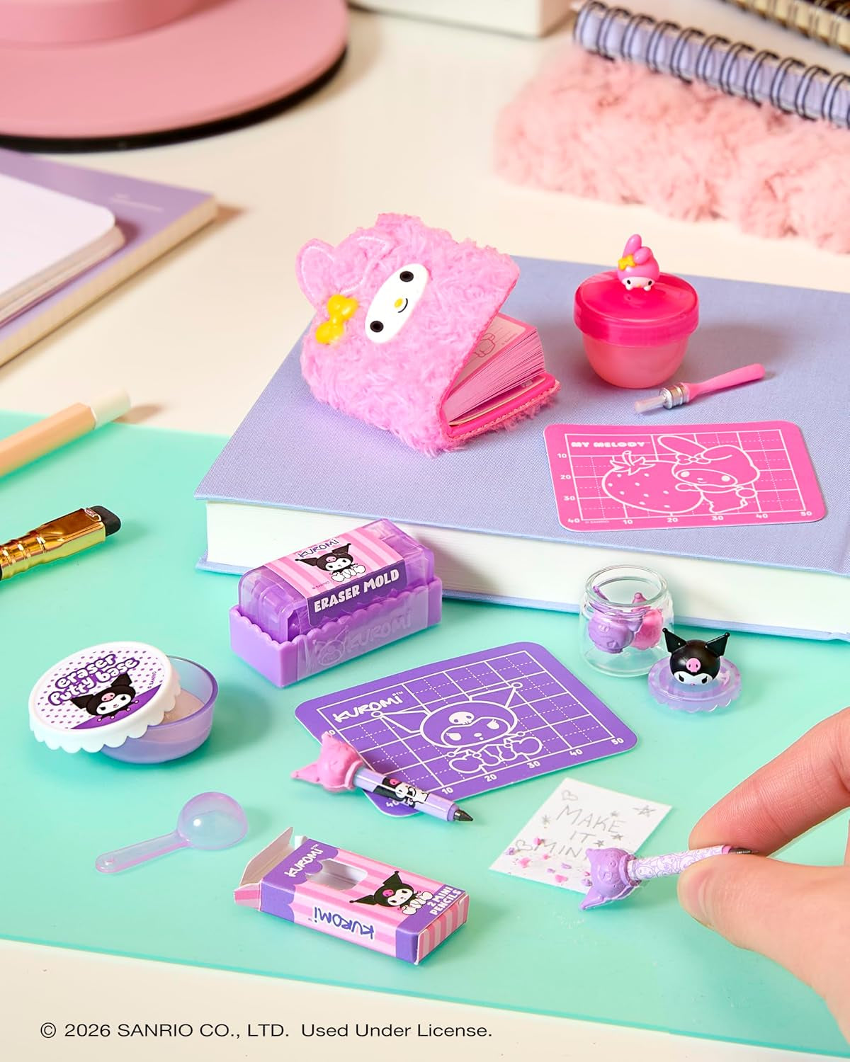 Miniverse MGA Make It Mini Hello Kitty and Friends Serie 3 - Mini Coleccionables, Sanrio, Réplicas Retro de Papelería, Manualidades, Bricolaje, para Coleccionistas y Niños a Partir de 8 Años