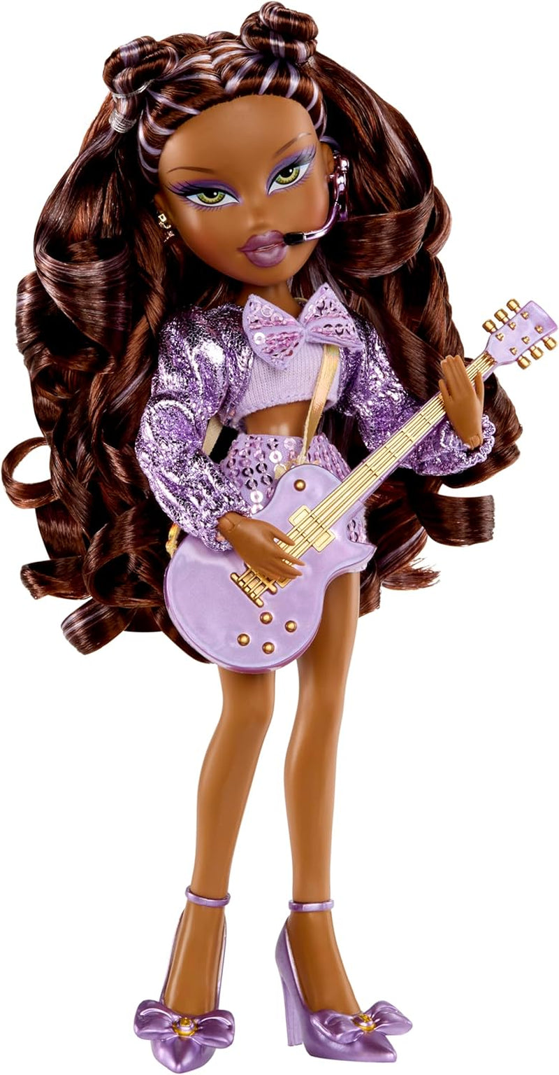 BRATZ Pop Starz Sasha – Muñeca de moda con llavero, atuendo y accesorios musicales coleccionables