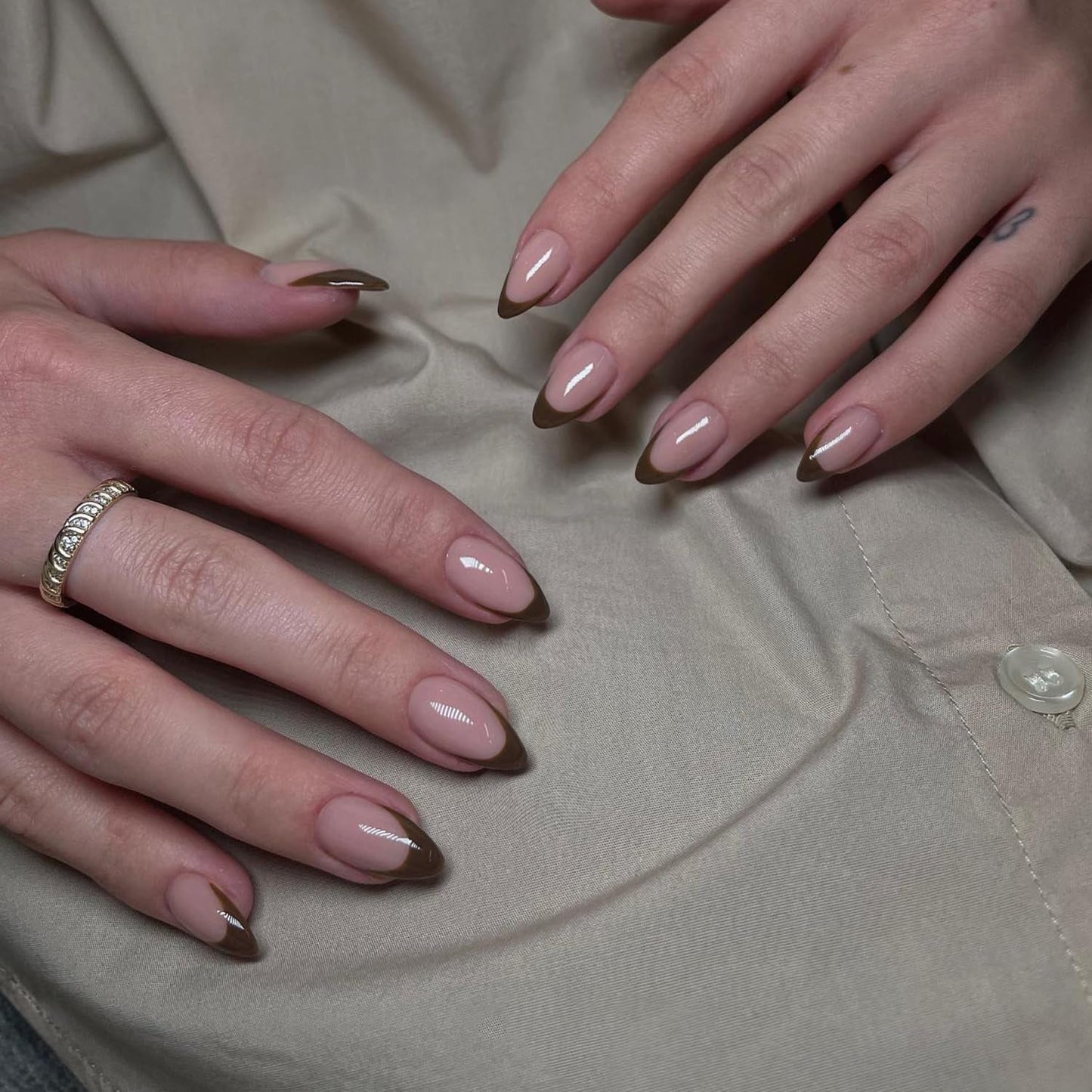 Puntas francesas largas, pegamento con purpurina dorada en uñas cuadradas largas, juego de uñas postizas con punta francesa y purpurina, uñas artificiales cuadradas para mujer, 24 Uds.
