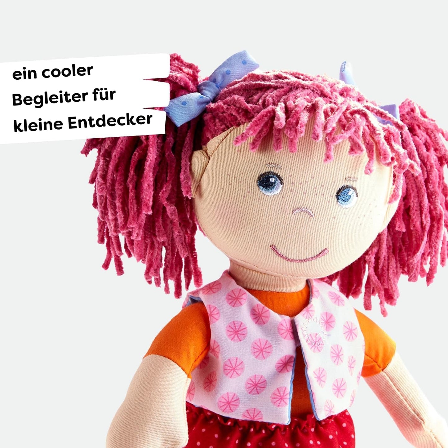 Muñeca HABA Lily Lou - Muñeca de tela suave a partir de 18 meses - 30 cm con ropa y pelo - Compañera de juegos ideal para niños pequeños - 1302842001