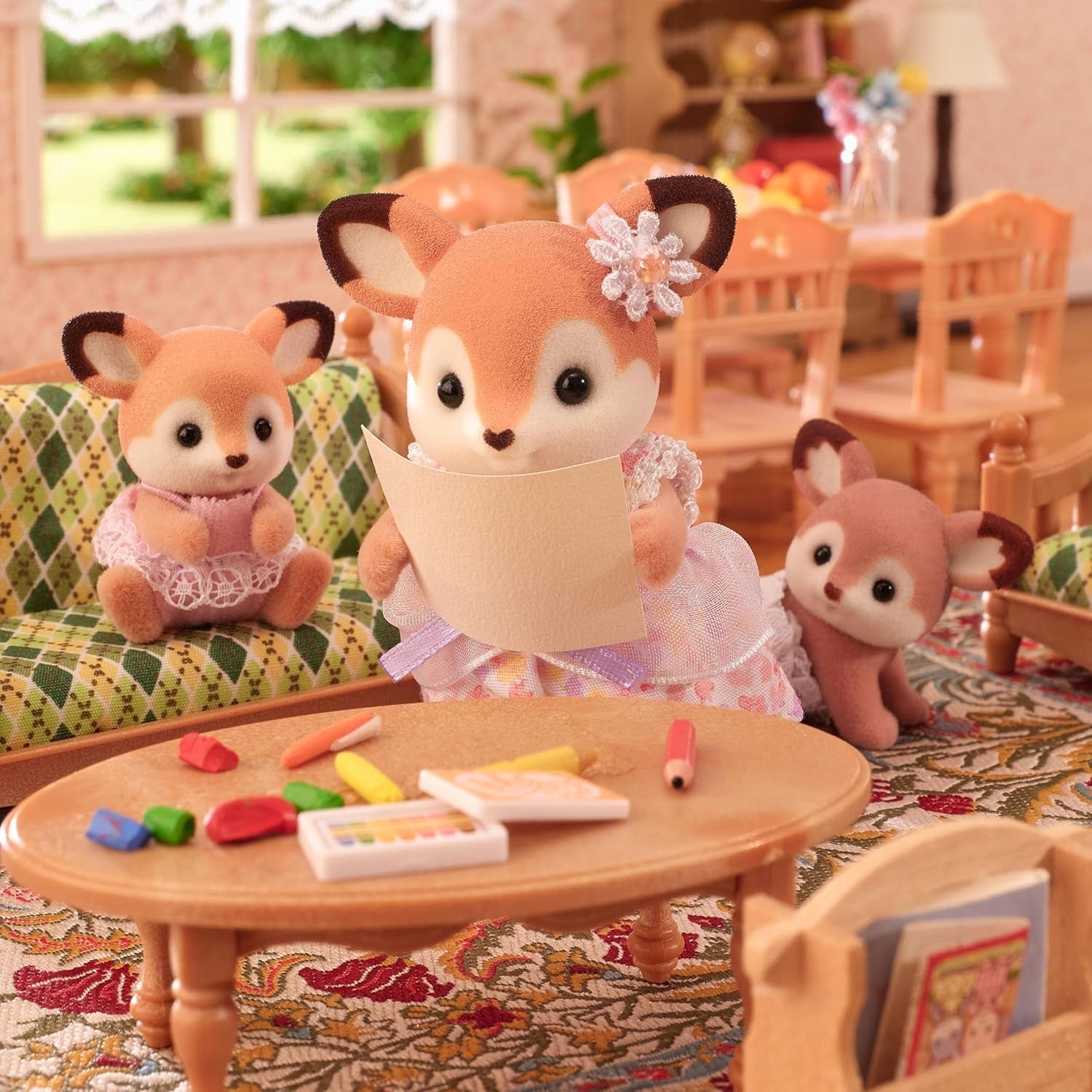 Sylvanian Families 5800 Ciervos Gemelos, Juego de Figuras de Animales, Figuras de Animales del Bosque, Juguete para Edades de 3 años en adelante