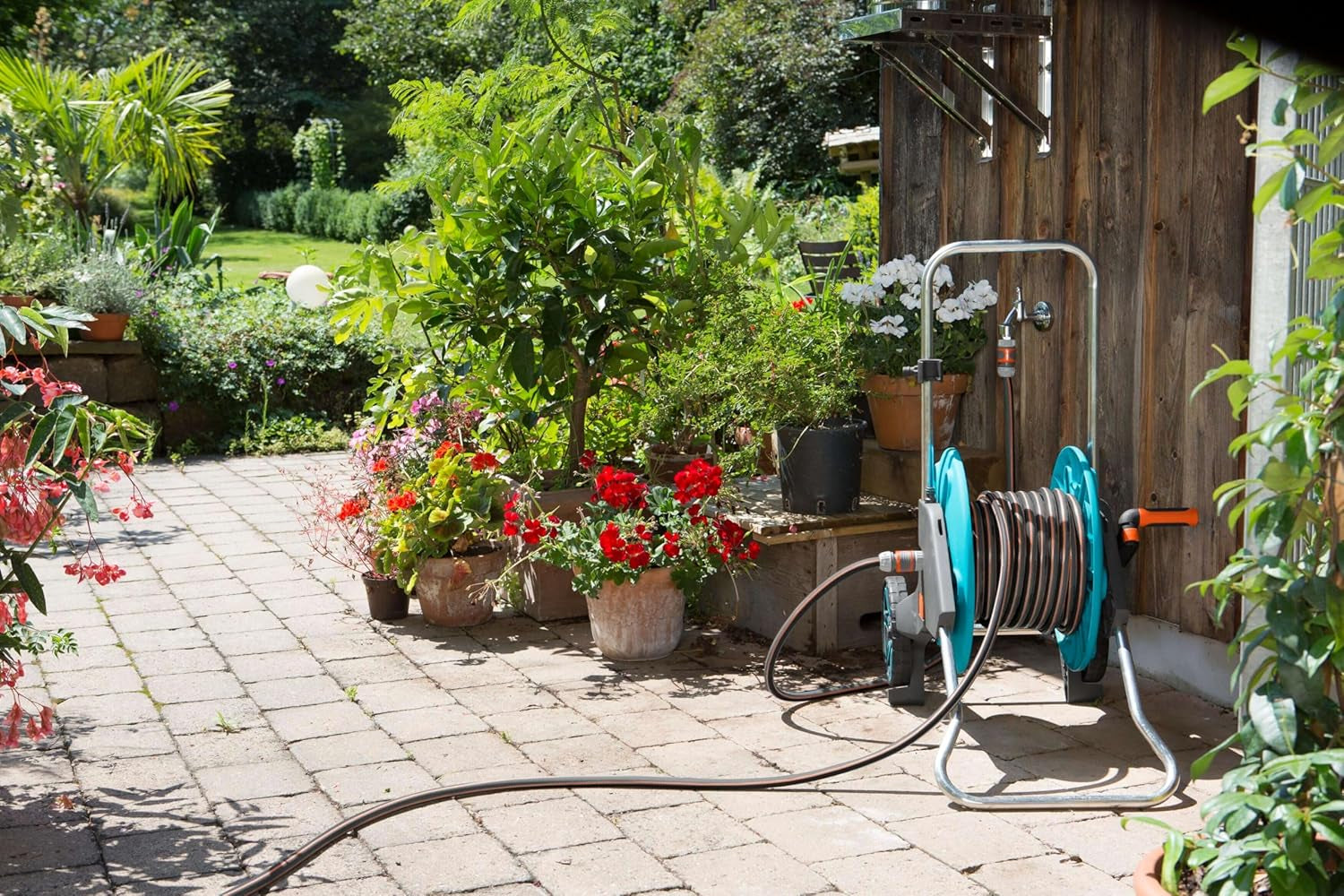 Manguera Gardena Comfort FLEX de 19 mm (3/4"), 25 m: Manguera de jardín flexible y estable con perfil Power-Grip, de material en espiral de alta calidad, presión de estallido de 25 bar, sin componentes del sistema (18053-20)