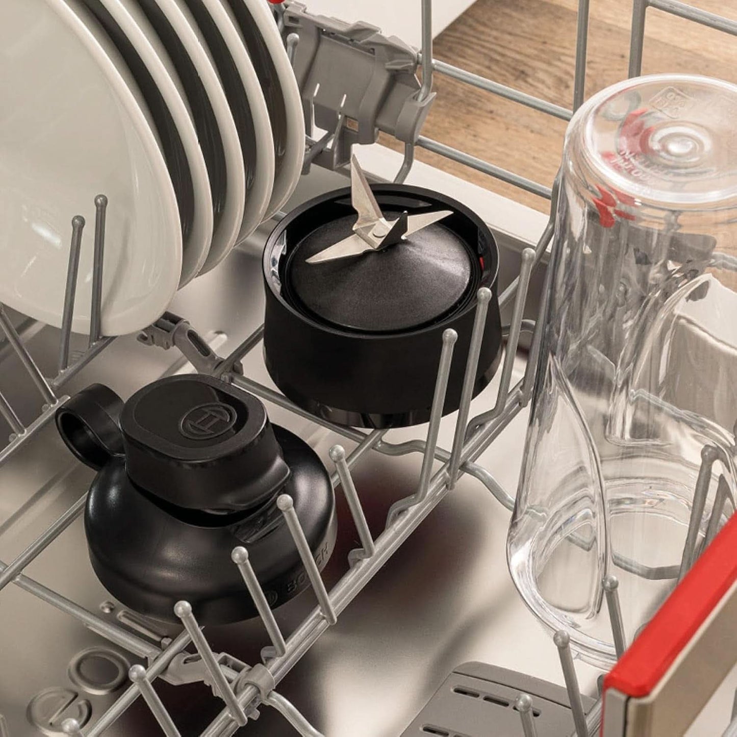 Bosch Minibatidora con base Vitapower Serie 2 MMB2111S, Batidora de alta velocidad, Bis Zu 40.000 rpm, Tritan Togo-Flasche 0,6 L, Trinkdeckel, Bruchsicher, Spülmasch.Geeignete Teile, 450W, Plata/Negro Cocina Naty Shop