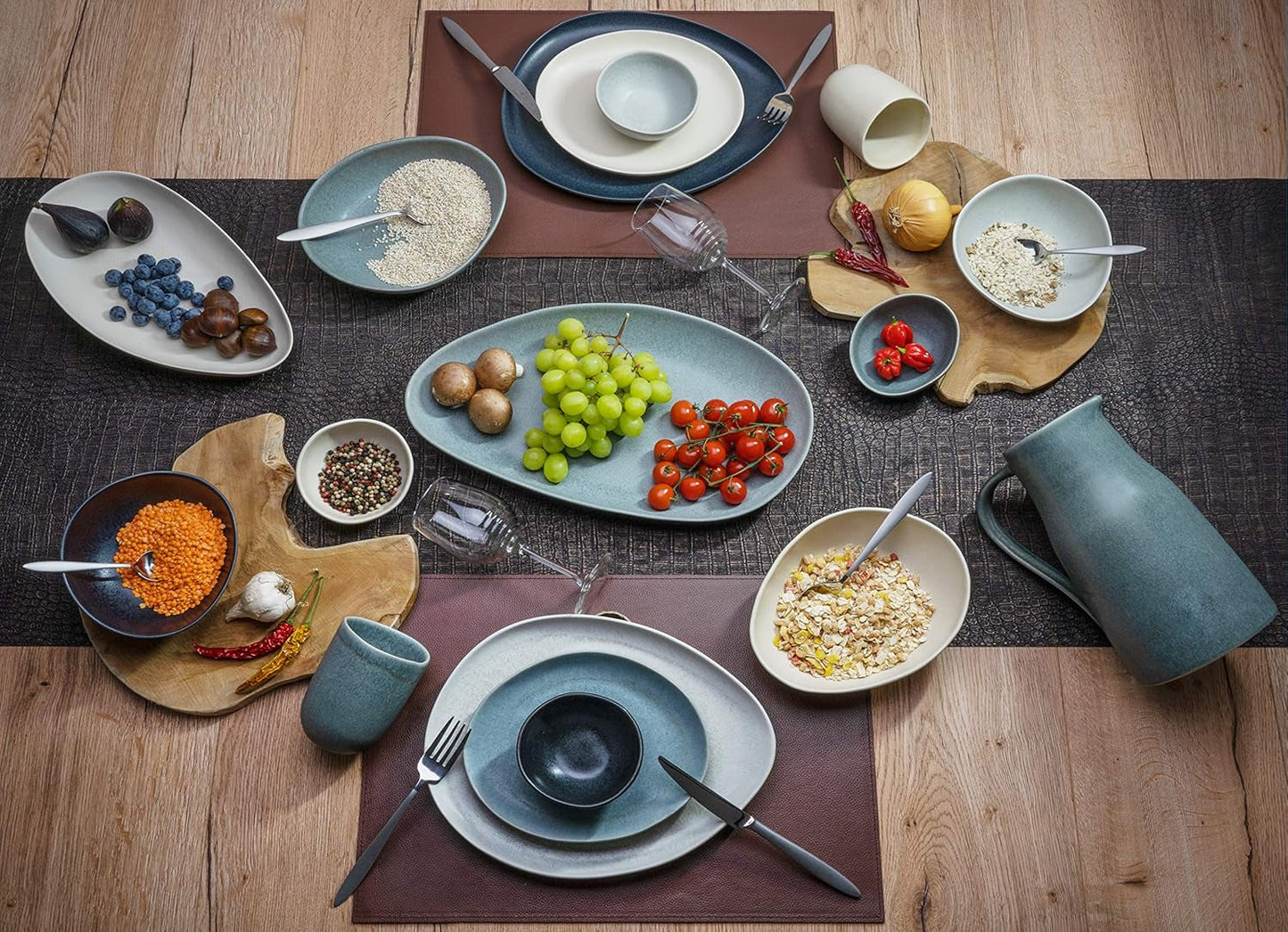 CreaTable, 22139, Serie PIETRA, Vajilla de 4 Piezas para 4, Juego de Platos de Porcelana, Apto para Lavavajillas y Microondas, Fabricado en Europa