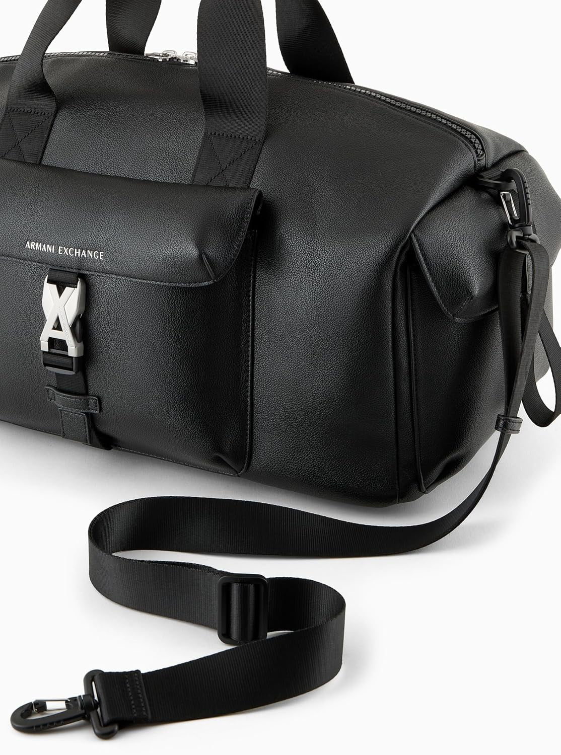 Armani Exchange Bolso de viaje Matthew para hombre Durable Axe Tuc cierre Equipaje y equipo de viaje Tienda Naty