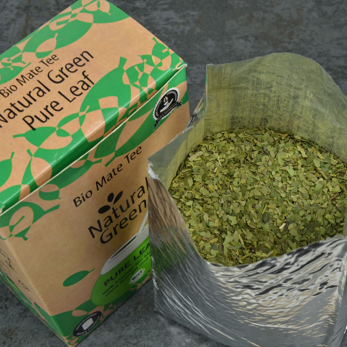 Delicatino - HOJA PURA verde natural 500G, yerba mate orgánica sin tallo, fresca y sin humo, cultivada orgánicamente, envasada al vacío para máxima frescura