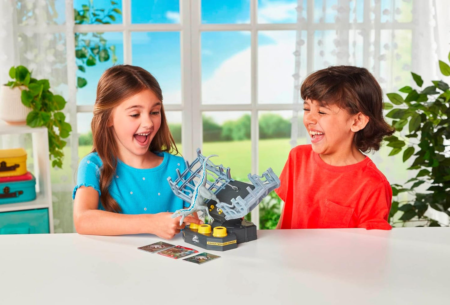 EPOCH Games, Jurassic World - Cage Breaker, 7523, juguete de dinosaurio, juego de mesa para niños a partir de 4 años