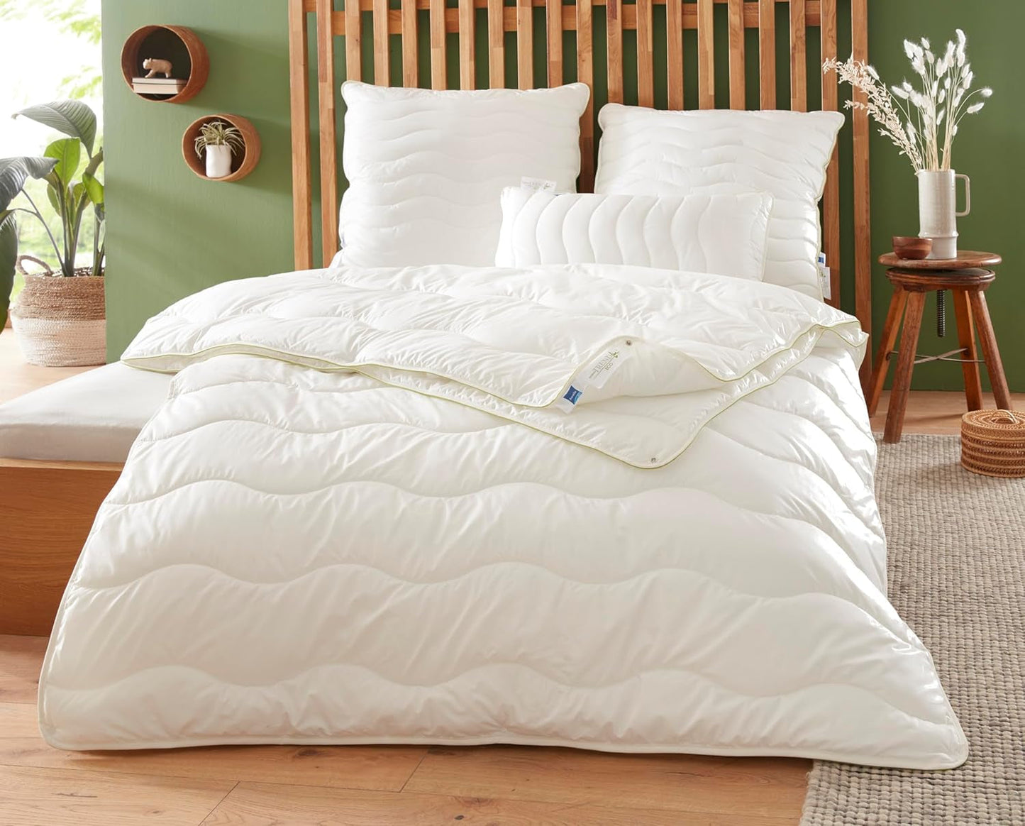 Badenia Trendline Edredón Eco Aerelle Blue Duo 135 X 200 Cm, Blanco, Certificado Öko-Tex, Producido de acuerdo con el estándar de calidad alemán Edredones y edredones Naty Shop Edredón 4 estaciones 155 X 220