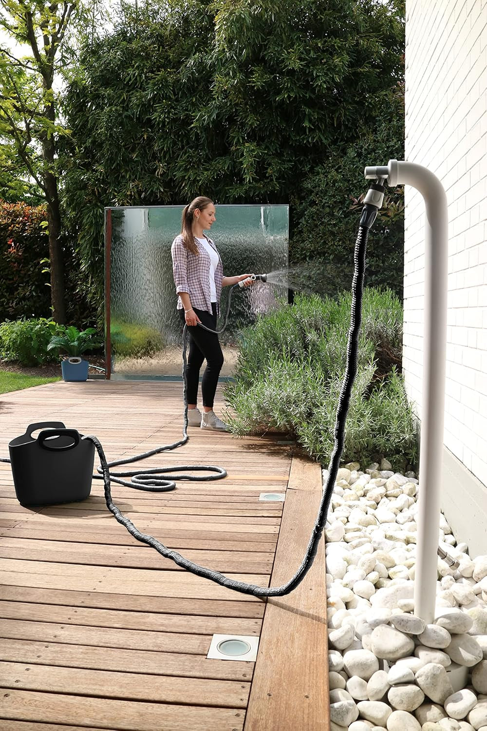 GF SRL, Aquapop Grey Edición Limitada con manguera textil autoextensible de 25 m Made in Italy, bolsa de plástico blando, boquillas y racores Lancia 8 para riego de jardín, gris oscuro
