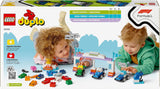 LEGO DUPLO Town Coches de carreras del equipo F1 con corredores, juguete de construcción para toda la familia, experiencia de juego imaginativo, regalo de cumpleaños para niños pequeños, niños y niñas a partir de 2 años 10445 Juegos de construcción Besuche den LEGO-Store