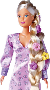 Simba 105733640 - Steffi Love Flower Hair, muñeca con pelo extra largo, incluye 6 clips, accesorio para trenza y peine, 29 cm, a partir de 3 años