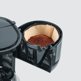 SEVERIN Cafetera espresso compacta, café aromático con cafetera para hasta 4 tazas, cafetera espresso con filtro y filtro oscilante permanente, acero inoxidable/negro, KA 4808