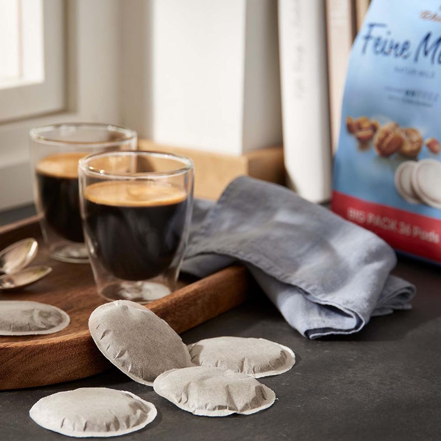 Tchibo Kaffeepads Vorratspack Maxipack, Feine Milde, 200 Stück - 2x 100 Pads (Kaffee, gentle mit sanften Röstaromen), nachhaltig, geeignet für Senseo Maschinen