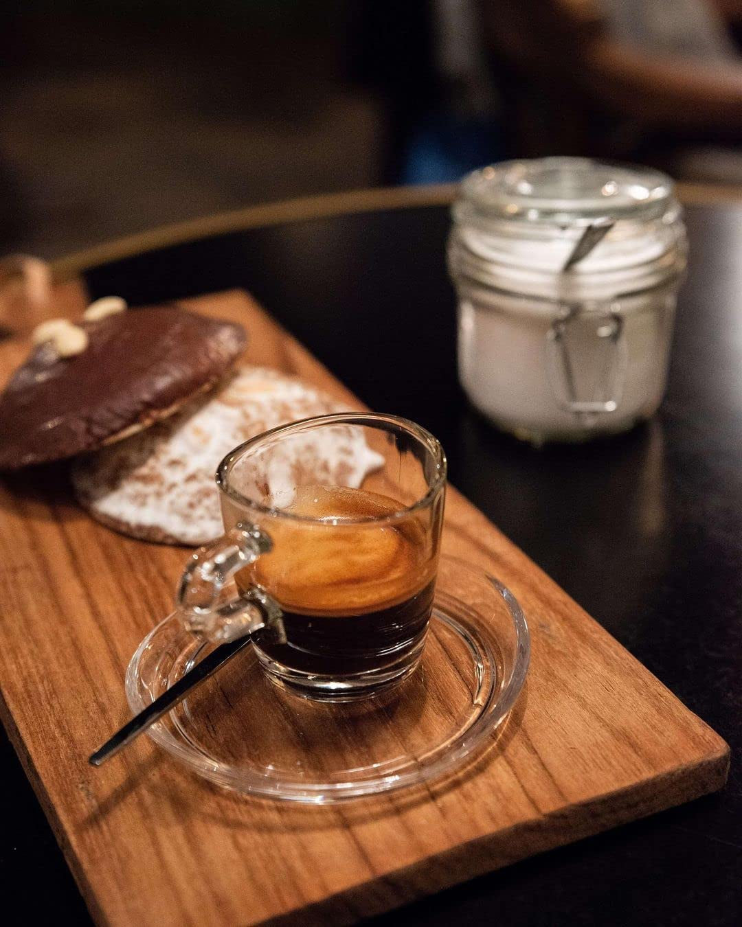 Espresso N°10 de Coffee858 - Mezcla de espresso fuerte y picante, compuesta por 70% de granos de Arábica de Brasil y 30% de Robusta (1000g)
