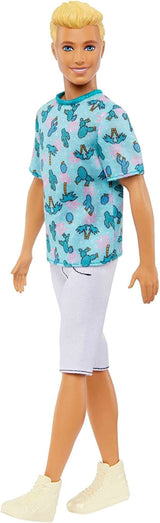 Muñeca Barbie Ken Fashionistas - Camiseta con Estampado de Cactus y Palmeras, Shorts y Zapatillas Blancas, Perfecto para Aventuras con Amigos y Paseos por la Ciudad, para Niños de 3 Años en Adelante, HJT10 Naty Shop Muñecas