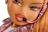 BRATZ Pop Starz Yasmin – Muñeca de moda con amuleto coleccionable, atuendo y accesorios musicales