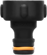 Conector de grifo Fiskars, para grifos, Ø 21 mm (G 1/2"), FiberComp, Tamaño universal, 10 g, Negro/Naranja, 1027053