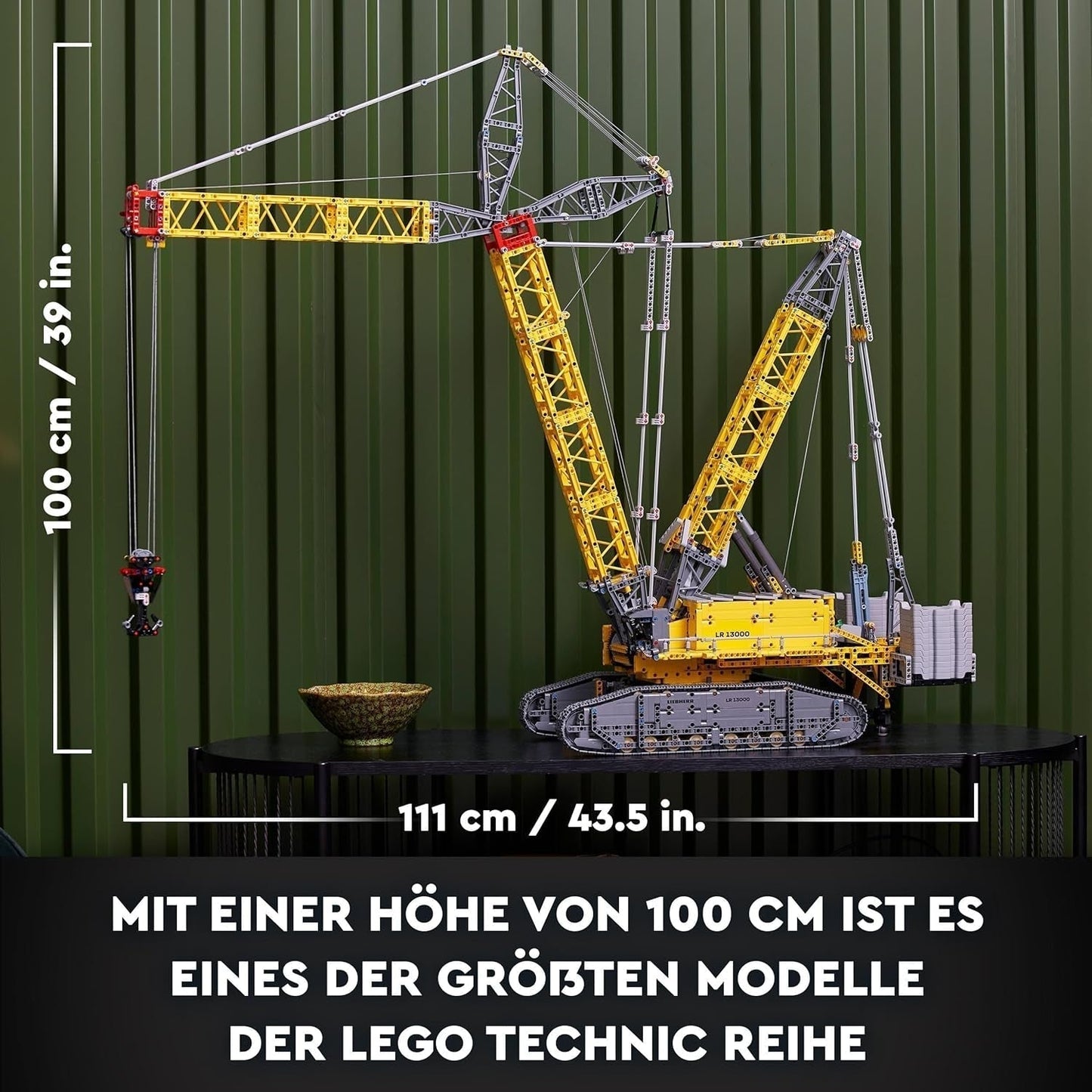 LEGO Technic Set de grúa sobre orugas Liebherr LR 13000, construye el mejor modelo de vehículo de construcción por control remoto con aplicación Control+, grúa con sistema de cabrestante y brazo elevador, kit de modelo grande para adultos 42146 Besuche Den LEGO-Store Sets de construcción