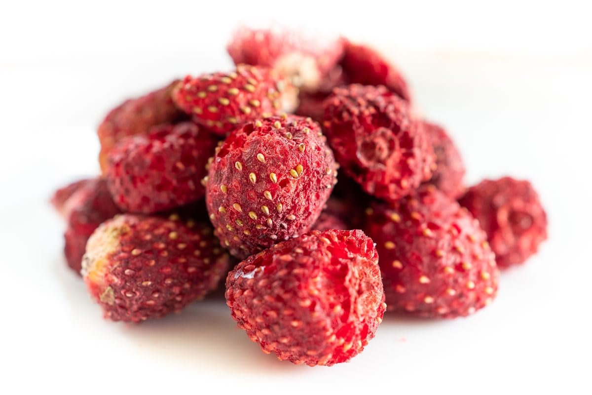 biolla food fresas enteras secas, 0,5 kg, 100% natural. Meriendas saludables para niños. Ideal para batidos, muesli de avena, té y gachas. Larga vida útil. VEGANO, SIN GLUTEN, COMIDA CRUDA Naty Shop Productos Deshidratados