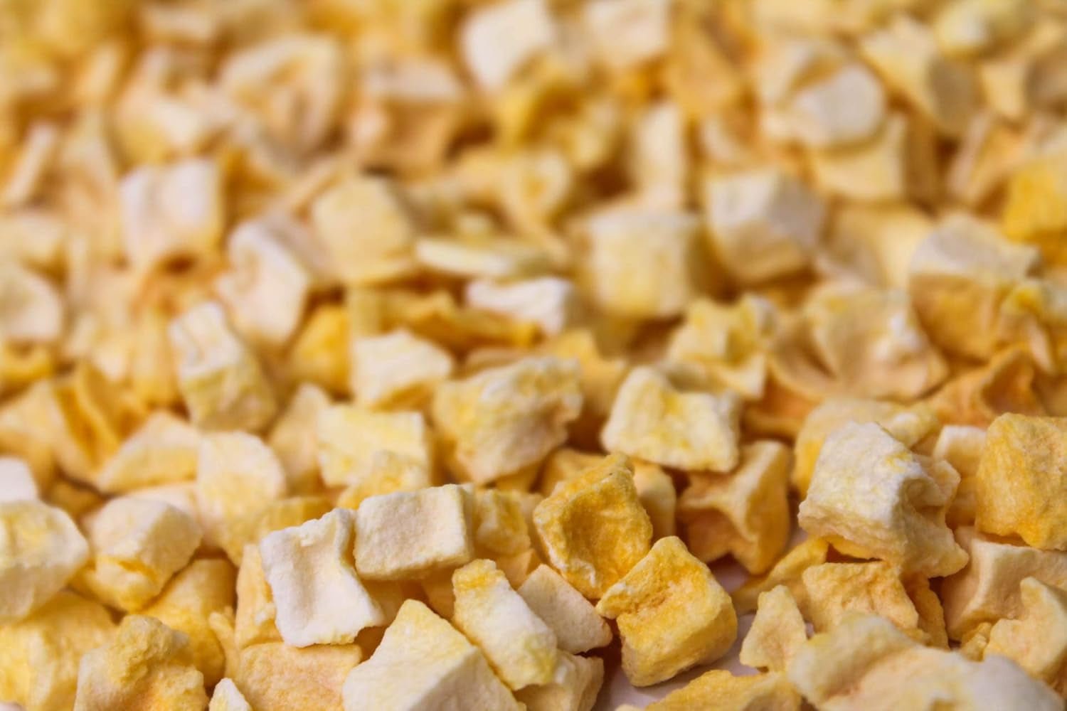 Mango liofilizado trozos 100g - Fruta liofilizada - Fruta seca liofilizada - Mango seco - Perfecto para snacks, repostería, muesli, batidos y postres Productos deshidratados Naty Shop